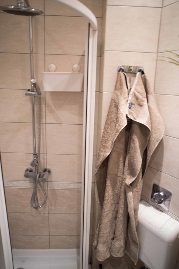 Castle Trees Apartment Budapest Ngoại thất bức ảnh