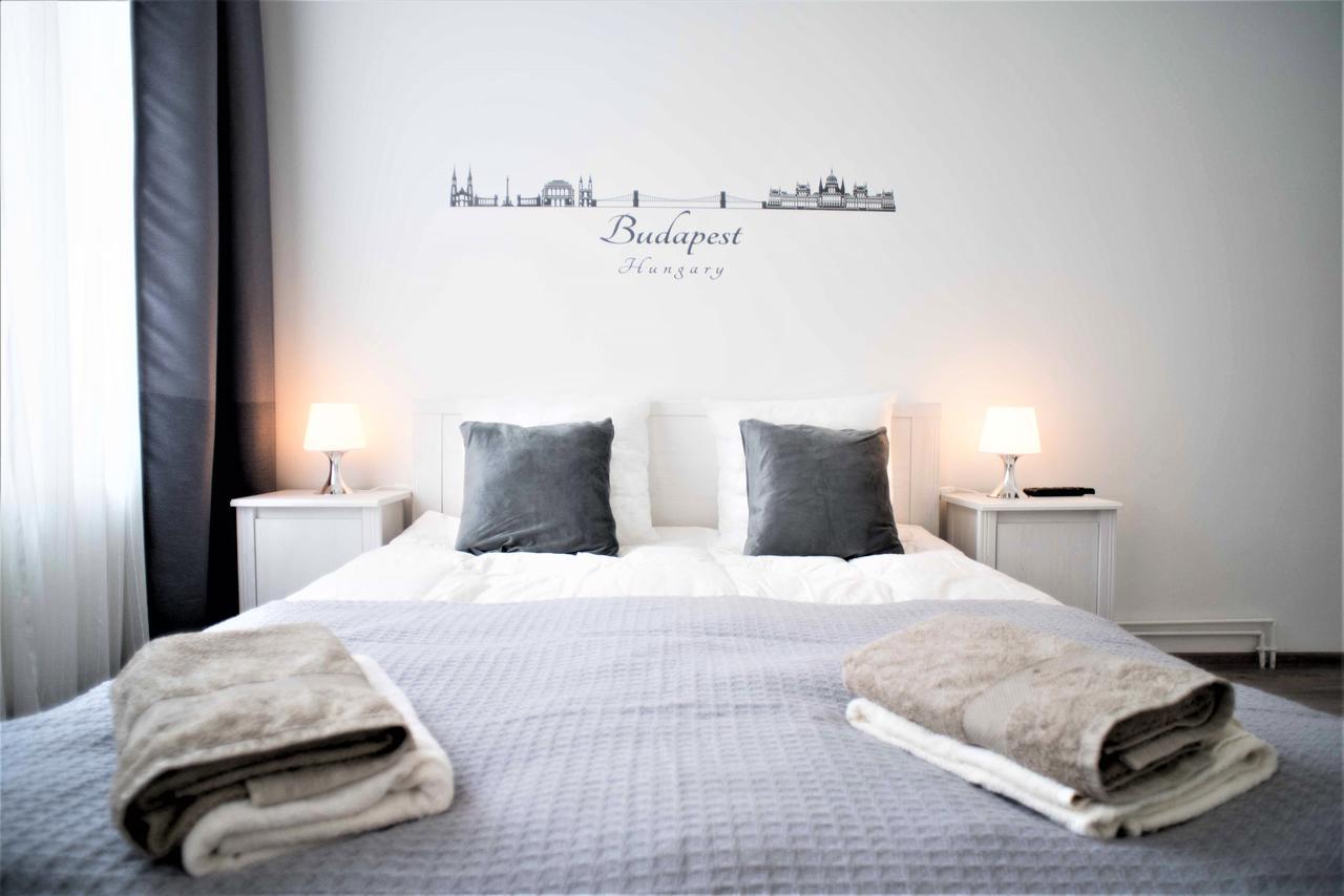 Castle Trees Apartment Budapest Ngoại thất bức ảnh